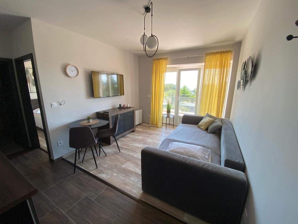 Balkon Apartmanhaz Panzio Balatonfured Luaran gambar